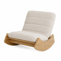 Poltrona a dondolo imbottita in tessuto bouclé beige con struttura in compensato effetto rovere 82 x 76 x 78 cm